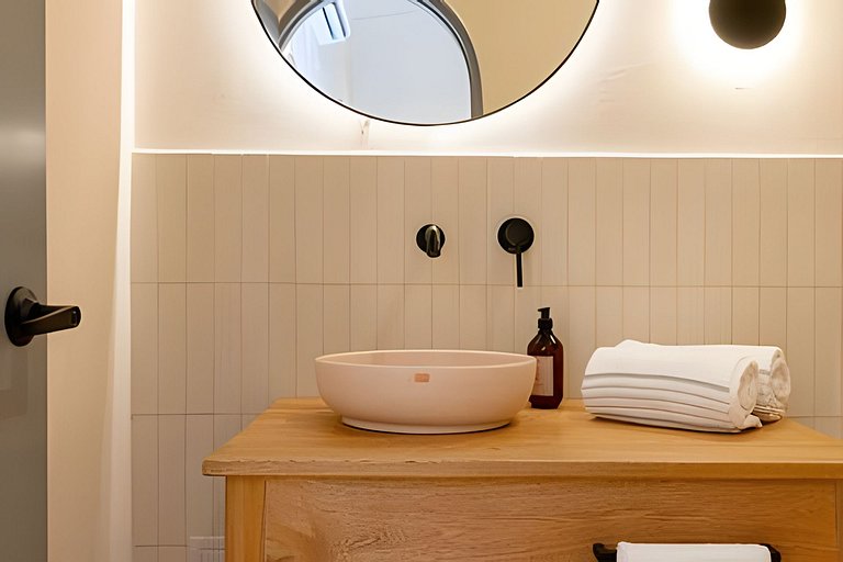 Casa Fiora|Spacious 3BR Laureles Apt w/Balcony Kitchen & WiF