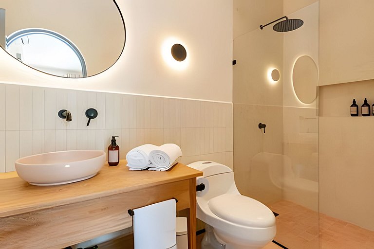 Casa Fiora|Spacious 3BR Laureles Apt w/Balcony Kitchen & WiF