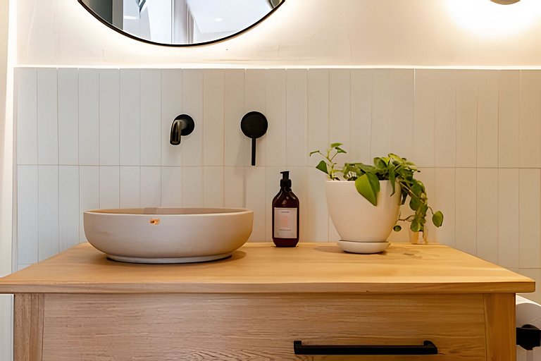 Casa Fiora| Cozy 1BR Laureles Apt – Kitchen & WiFi