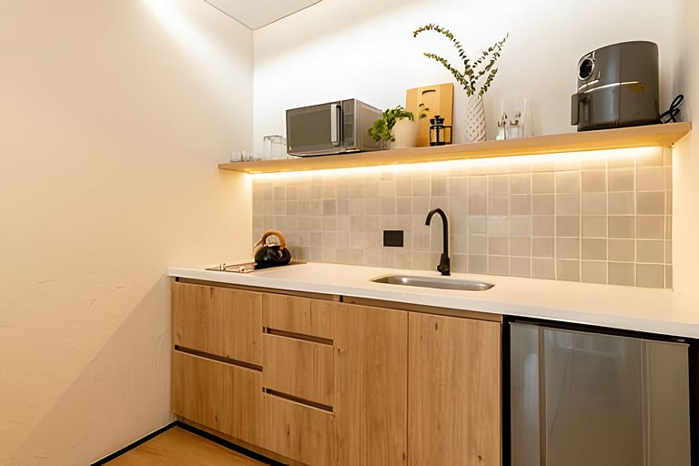Casa Fiora| Cozy 1BR Laureles Apt – Kitchen & WiFi