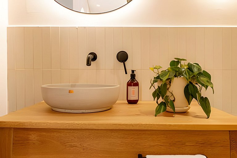 Casa Fiora| Cozy 1BR Laureles Apt – Kitchen & WiFi