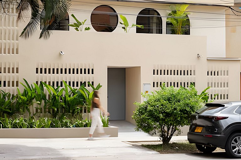 CasaFiora|1BR Laureles Apt w/ Desk, Kitchen & WiFi