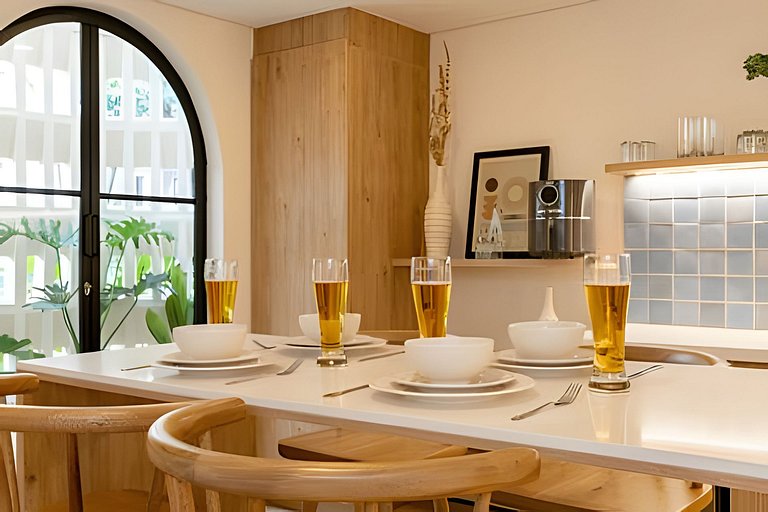 Casa Fiora| 2BR Laureles Apt w/ Balcony, AC & WiFi