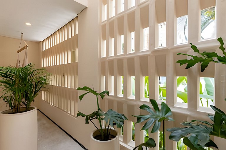 Casa Fiora| 2BR Laureles Apt w/ Balcony, AC & WiFi