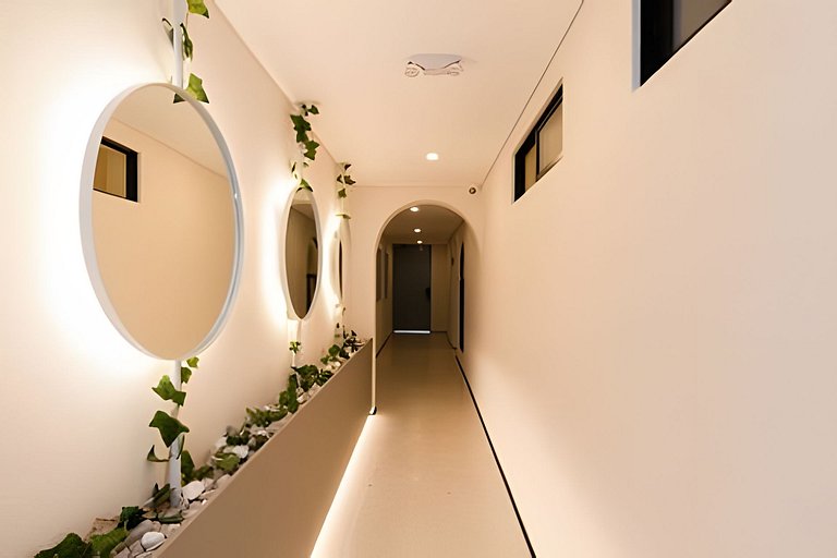 Casa Fiora| 2BR Laureles Apt w/ Balcony, AC & WiFi