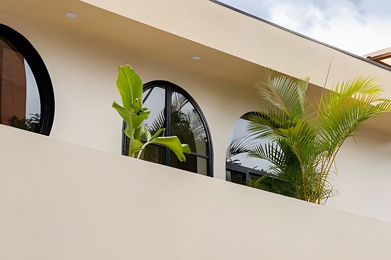 Casa Fiora| 2BR Laureles Apt w/ Balcony, AC & WiFi