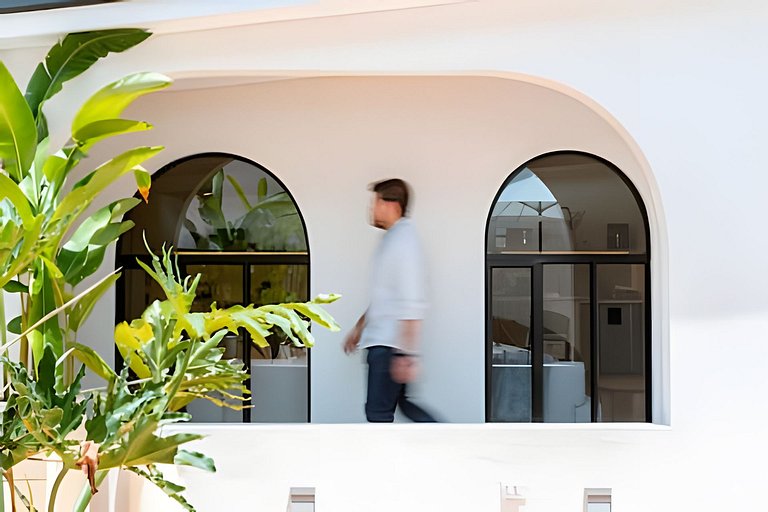 Casa Fiora| 2BR Laureles Apt w/ Balcony, AC & WiFi