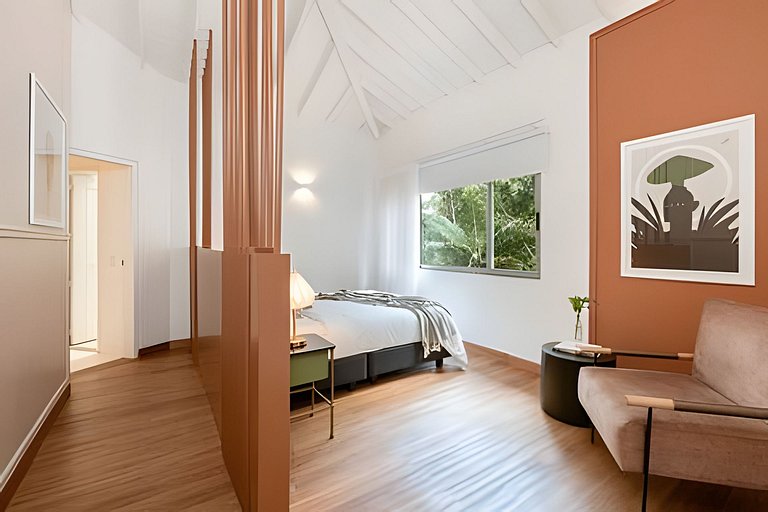 Villa in Poblado+6BR+Jacuzzi+Ping Pong+BBQ!