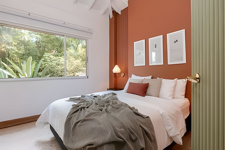 Villa in Poblado+6BR+Jacuzzi+Ping Pong+BBQ!