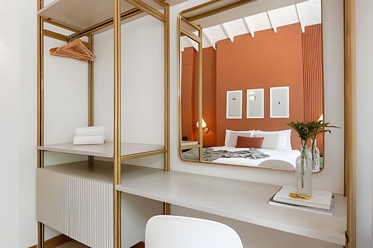 Villa in Poblado+6BR+Jacuzzi+Ping Pong+BBQ!