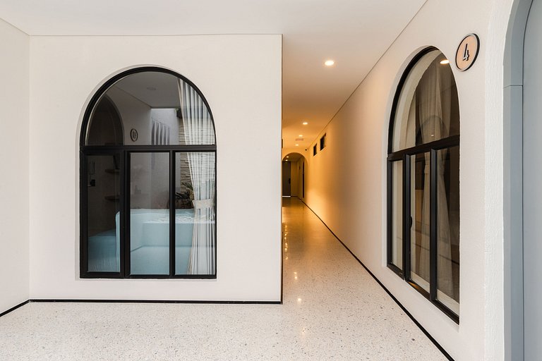 Casa Fiora| 2BR Laureles Apt w/ Balcony, AC & WiFi